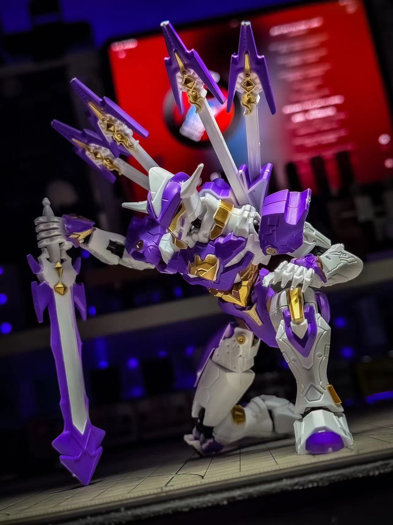 Amazon.com: Osmanthus bloom Demon Mecha Robot Action Figure, Multi